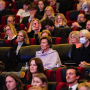 16. februar: Dronning Sonja og Kronprinsesse Mette-Marit er til stede under premieren på filmen om Margrethe den første - Dronningen som forente Norden - på Colosseum kino i Oslo. Foto: Terje Bendiksby / NTB 